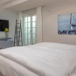 Neu Ferienhaus Friesenhof Aenne Haus 3 - Modern Urlauben Unter Reet In Keitum Sylt