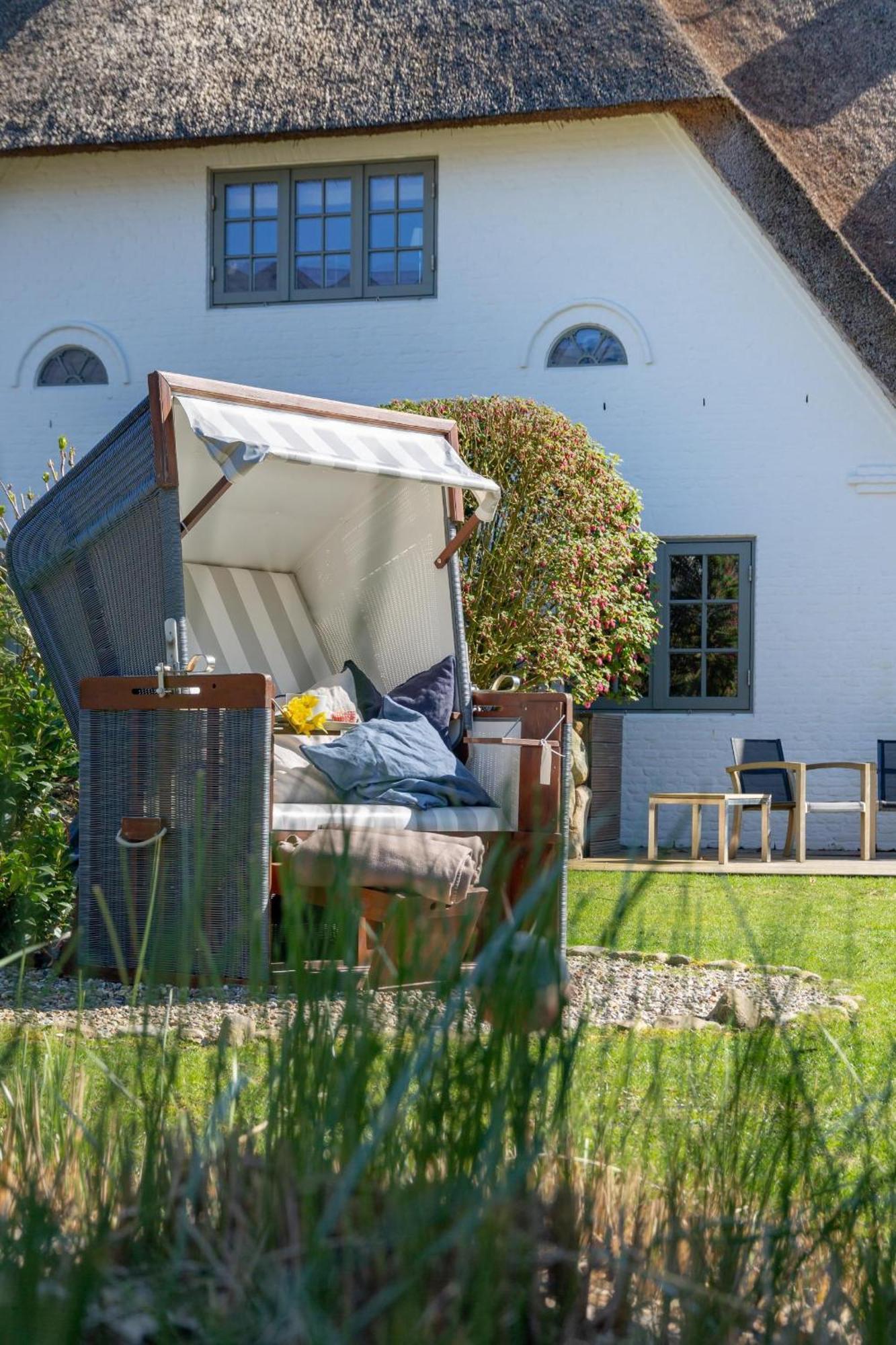 Neu Friesenhof Aenne Haus 3 - Modern Urlauben Unter Reet In Sylt Ferienhaus Keitum