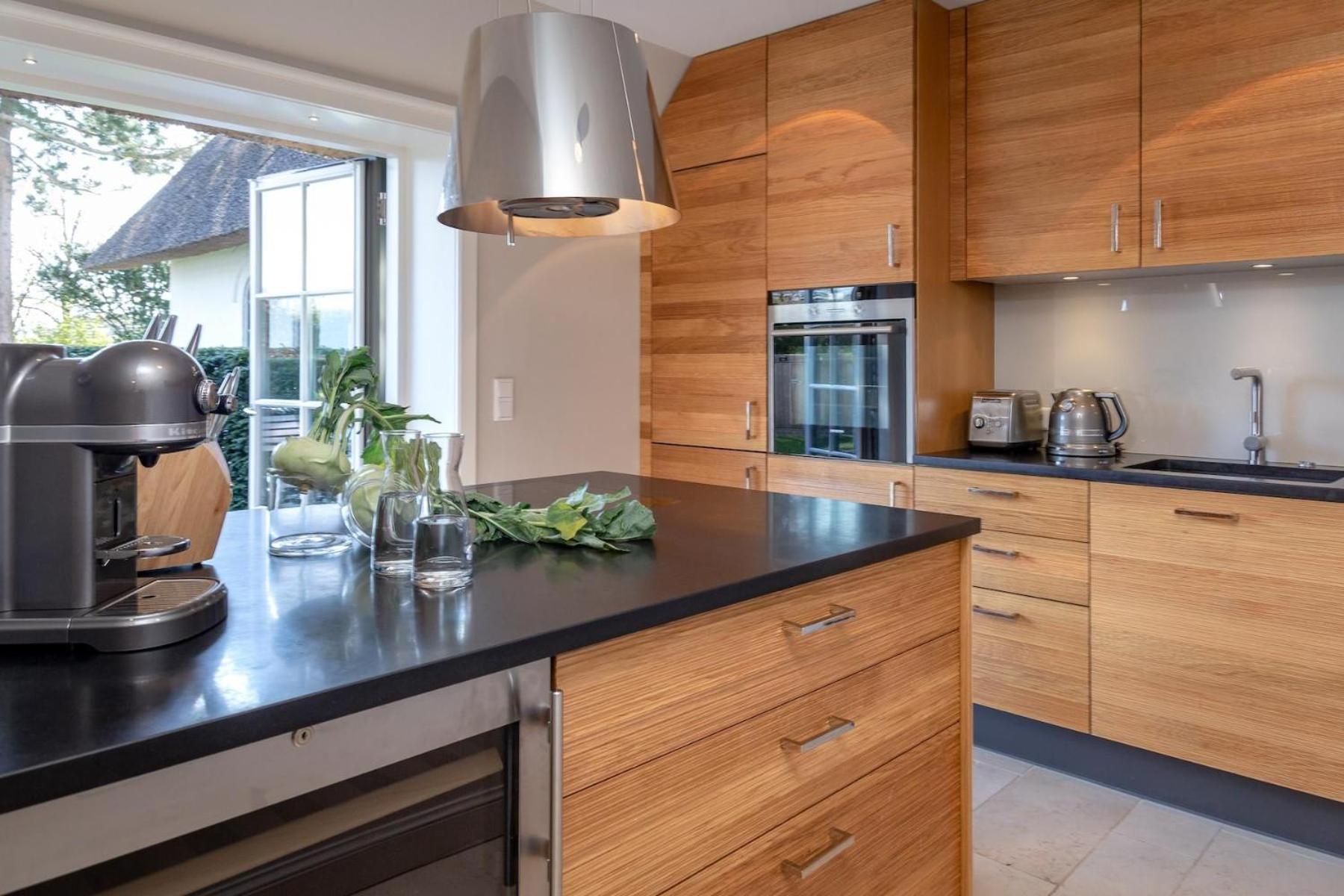 Neu Friesenhof Aenne Haus 3 - Modern Urlauben Unter Reet In Sylt Ferienhaus *